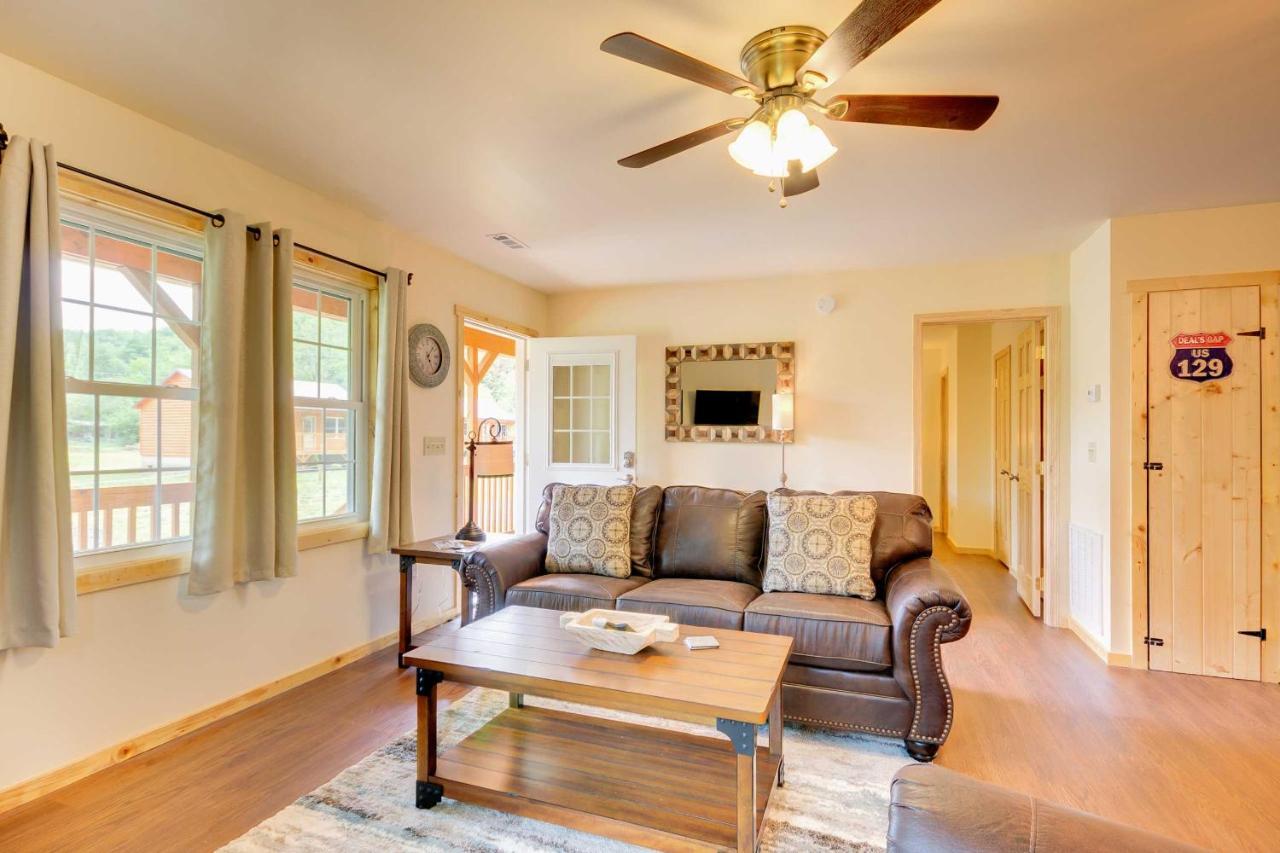 Cozy Bryson City Cabin About 6 Mi To Harrahs Casino! Extérieur photo